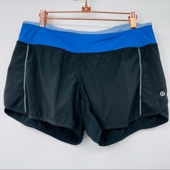 Lululemon womans running speed shorts black and blue size 8 BoxR - Picture 4 of 4